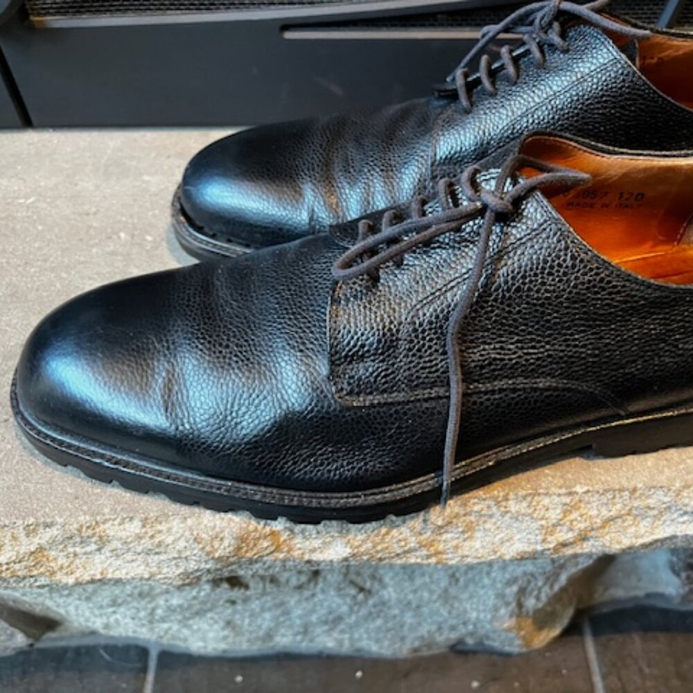 Joseph Abboud Benchmade in Italy Pebbled Black Leather Brogues